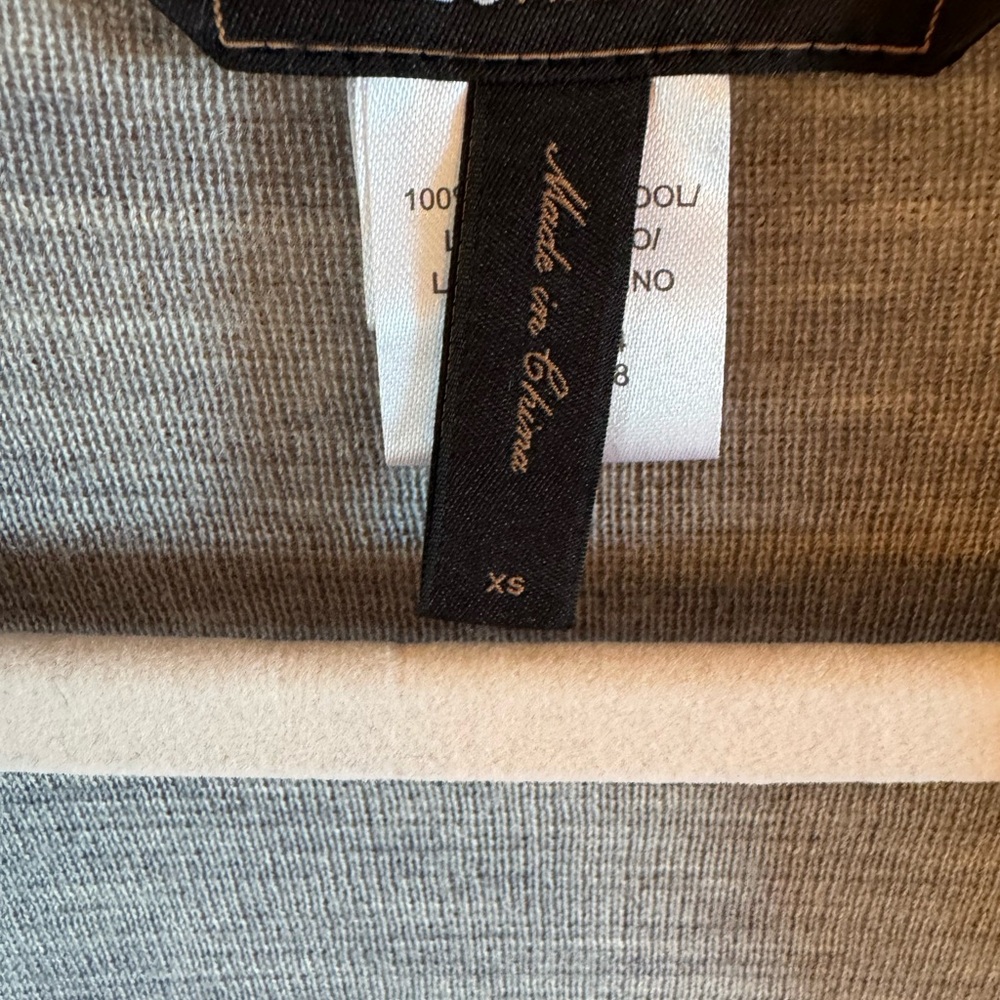 Gray Women's Knit Robe - Picture 5 of 5